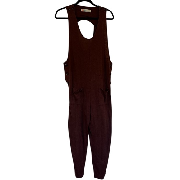 Free People Beach Wine Cropped Cutout Back Relalaxed Linen Blend Jumpsuit Size S - Picture 1 of 14